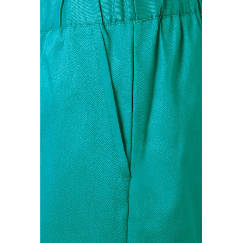 Conjunto Estilo Pijama Velilla – Conforto e Liberdade no Ambiente de Trabalho